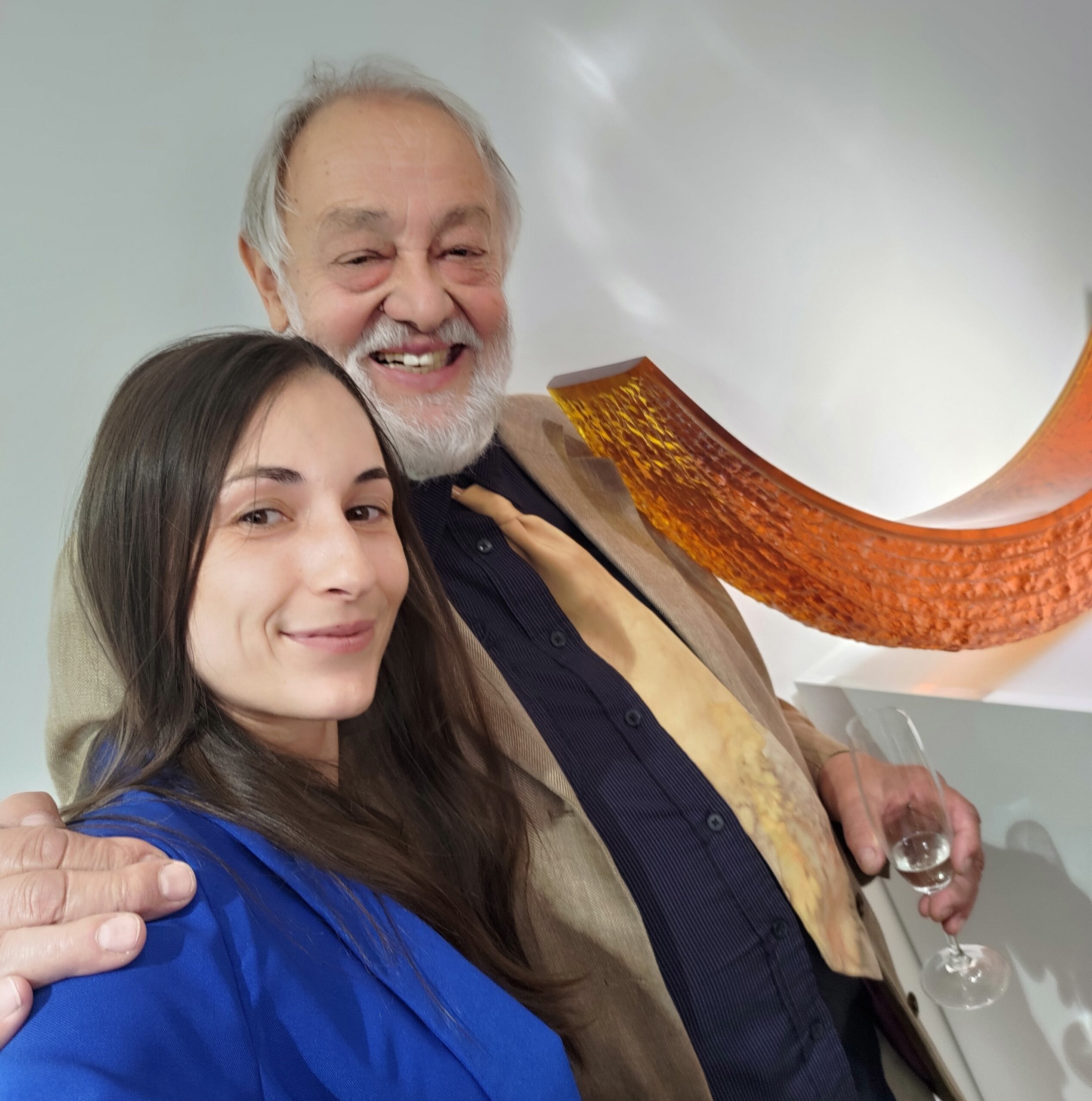 Vladimír Klein s kurátorkou Galerie skla